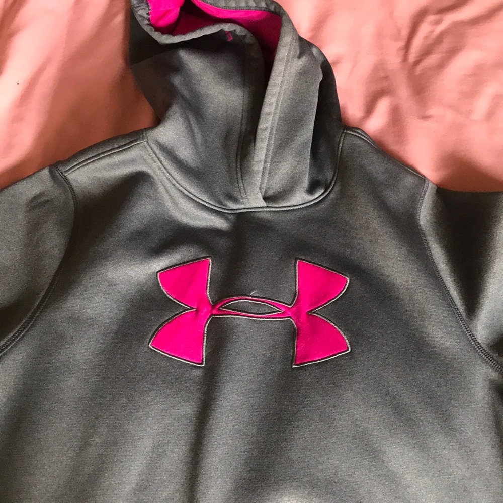 pink and gray under armor hoodie!